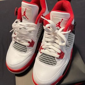 Jordan Retro 4 Fire Red GS